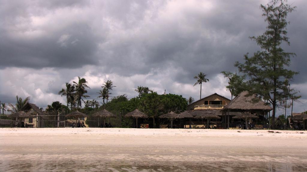 Kipepeo Beach And Village Dar es Salaam Ngoại thất bức ảnh