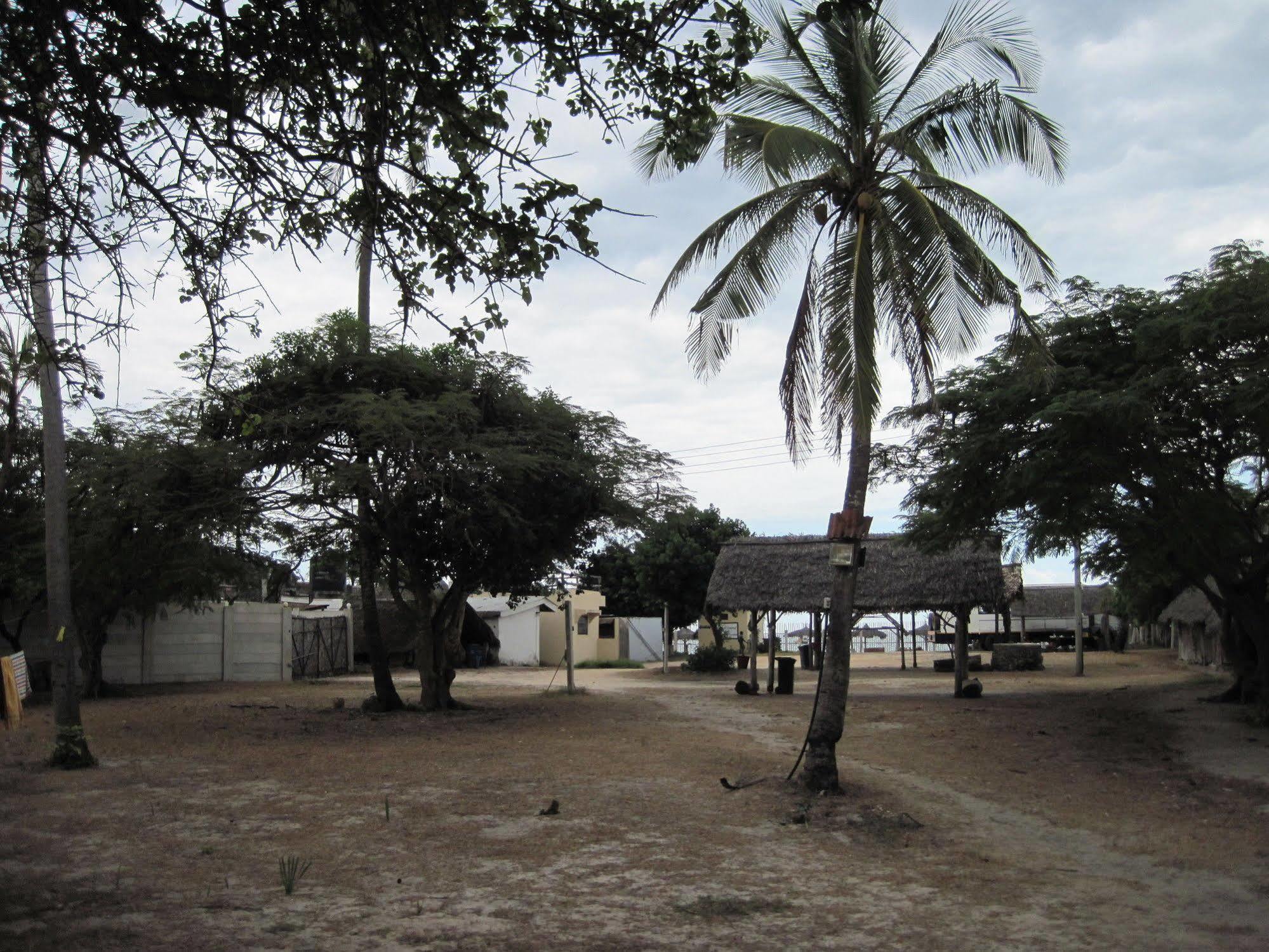 Kipepeo Beach And Village Dar es Salaam Ngoại thất bức ảnh