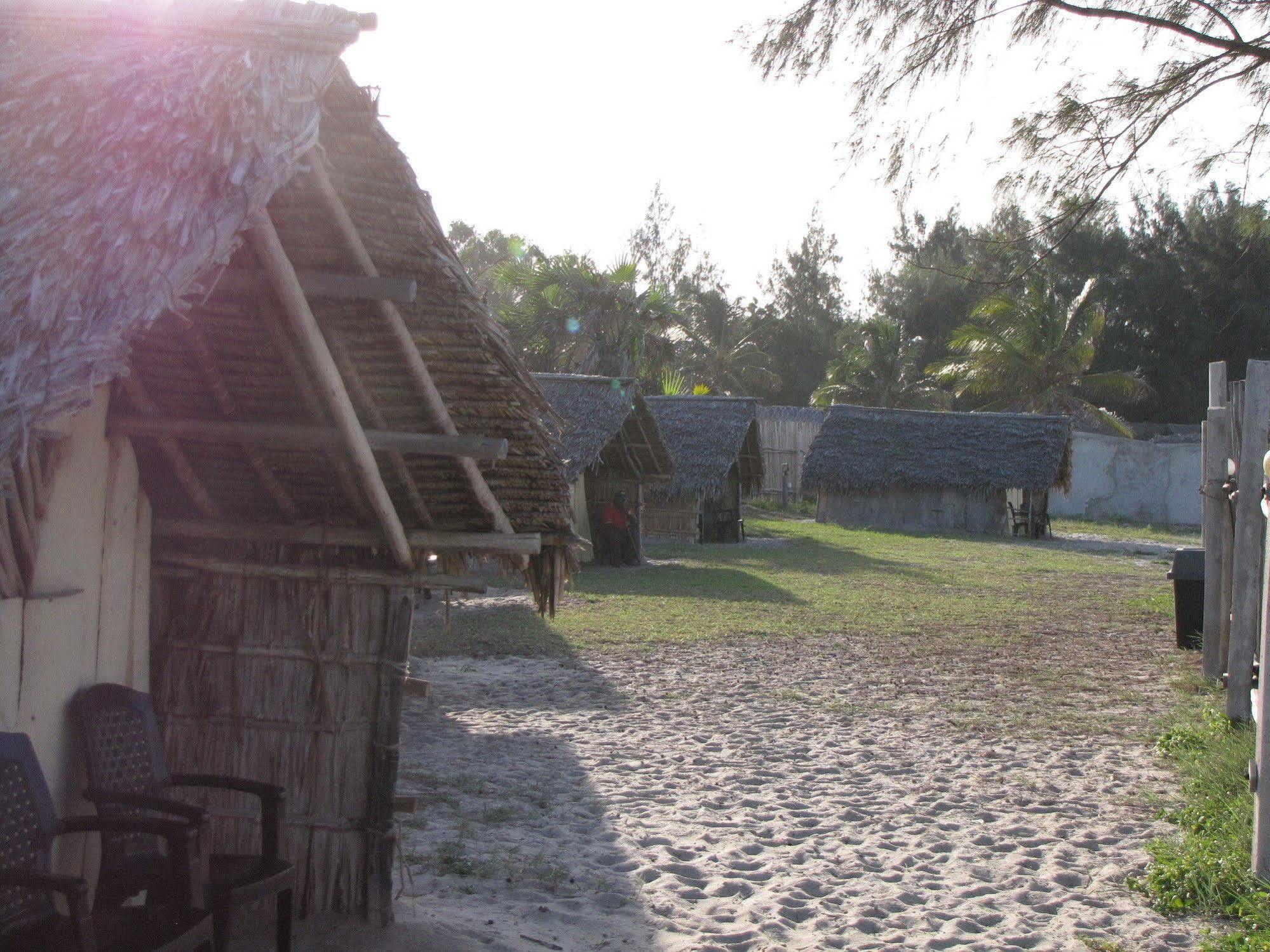 Kipepeo Beach And Village Dar es Salaam Ngoại thất bức ảnh